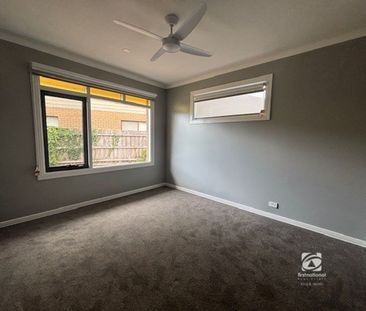 STYLISHY RENOVATED! - Photo 4