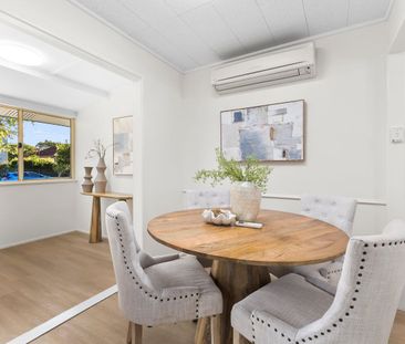 Fully renovated 4-bedroom cottage in quiet Zillmere street - Photo 2