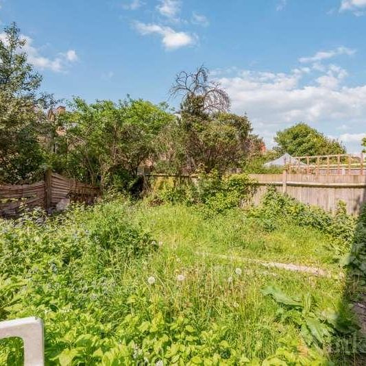 Glenwood Road, London, SE6 - Photo 1