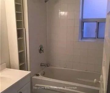 483 Indian Grove #Upper - Photo 2