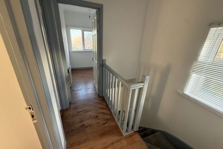 Occupation Road - Photo 5