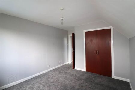 4 Thornleigh Court, Lisburn, BT28 2RH - Photo 5