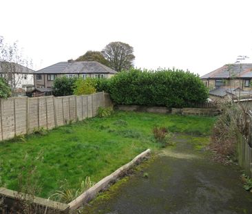 3 bedroom semi-detached house to rent - Photo 6