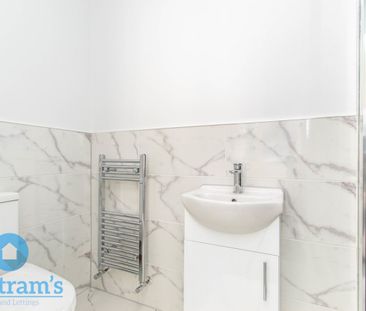 6 bed Semi-Detached House for Rent - Photo 6