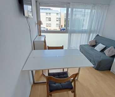 Location Appartement 1 pièce 14m² - Photo 4