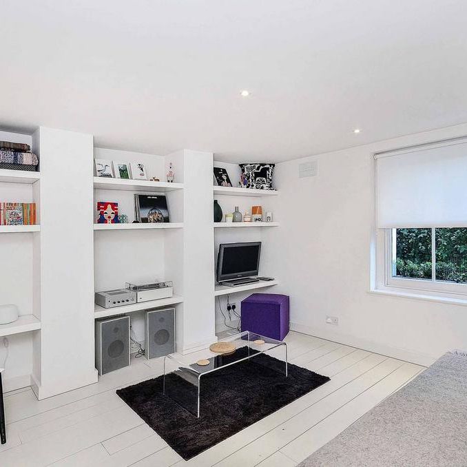 1 bedroom flat to rent - Photo 1