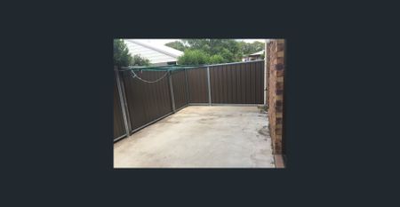 Neat & Comfortable Unit in a Prime Location! - Photo 2