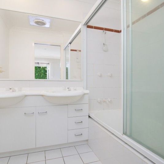 Create Listing - Photo 1