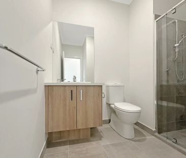 “Modern Family Home in a Great Location” - Photo 4