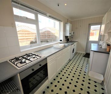 3 bedroom detached house to rent - Photo 5