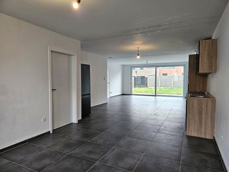 Recente woning met 4 slaapkamers en tuin - Photo 2