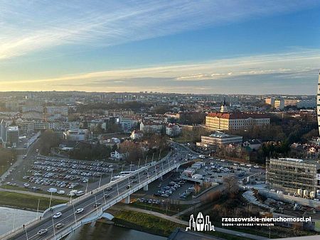 Prestiżowy apartament w centrum - Photo 4