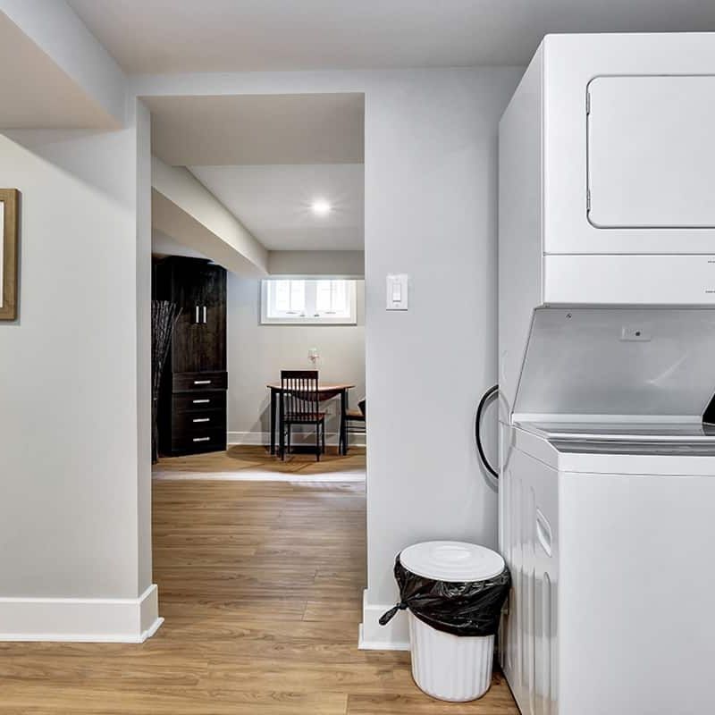 213 Melrose Avenue - Photo 1