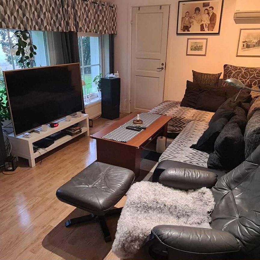 Bökestad Blåsvädret, Linköping - Photo 1