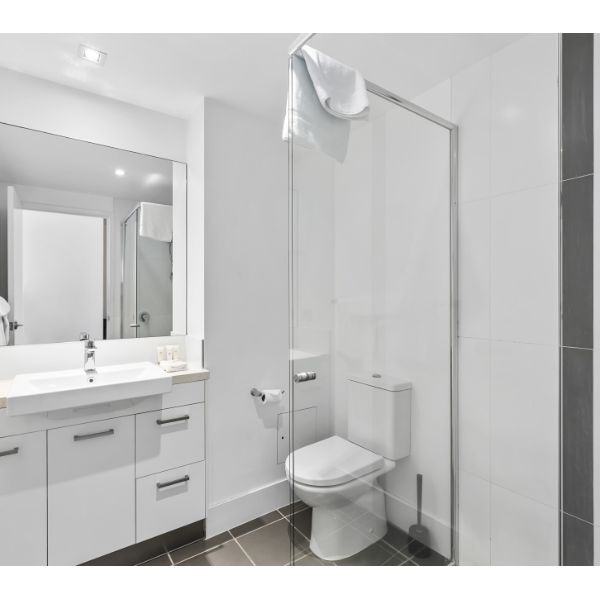 Logan Road, Woolloongabba - Photo 1