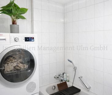 Schöne 2-Zimmer-DG-Wohnung mit Balkon und Tiefgaragenstellplatz! - Photo 4