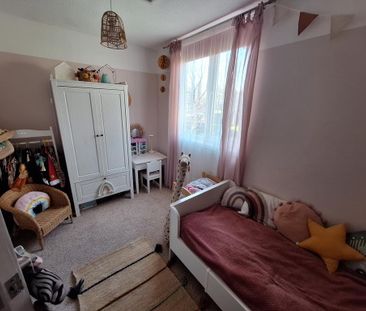 3 bedroom terraced house to rent - Photo 6