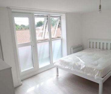 Studio to rent - Photo 4