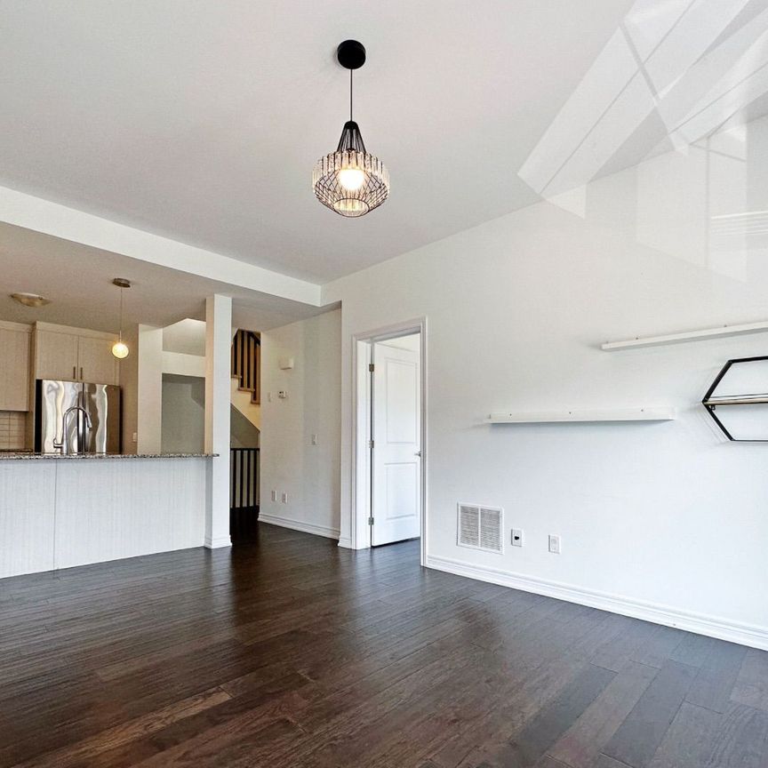 For Lease - 2299 Natasha Circle, Oakville, Ontario - Photo 1