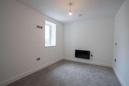 Ariel House, Birmingham, B26 - Photo 3