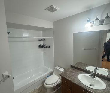 For Lease - 74 Severin Street, Brampton, Ontario - Photo 5