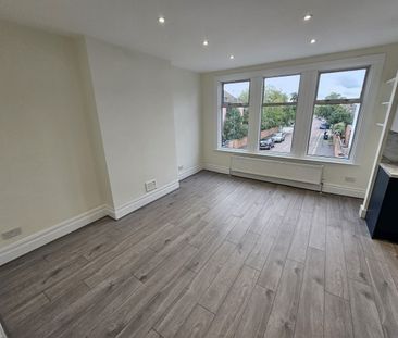 Olive Road, Willesden Green, NW2 6TY, London - Photo 1