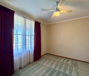 The perfect three bedroom home. - Photo 6