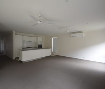 ADDISON REAL ESTATE - Photo 6