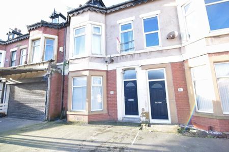 4 bedroom maisonette to rent - Photo 5