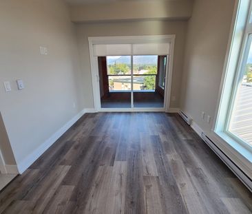 Corner Unit Condo in Chilliwack! - Photo 6