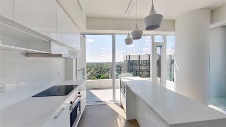 For Lease - 5 Soudan Avenue Unit# 2511, Toronto, Ontario - Photo 4