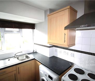 Elder Close, Guildford, Surrey, GU4 7YW - Photo 3