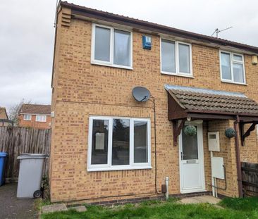 3 bedroom semi-detached house to rent - Photo 2