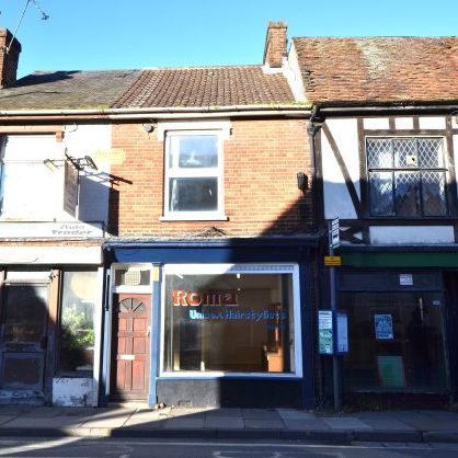 Hairdressers or barber shop for rent in St Helen's Street - Photo 1