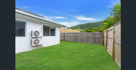 Effortless Tropical Living in Bluewater Village - Photo 2