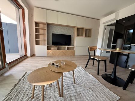 Pronájem bytu 1+kk • 33 m² bez realitkyLučištníků, Praha - Radlice - Photo 5
