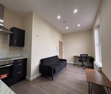 1 bedroom flat to rent - Photo 4