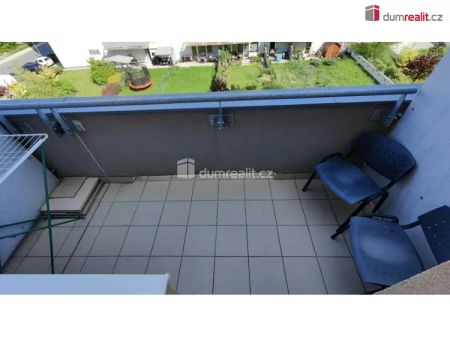 Světlý byt 1+kk (31 m - Photo 4