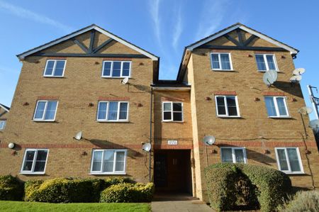 2 bedroom property to rent - Photo 3