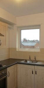 1 Bed Student Accommodation - Photo 3