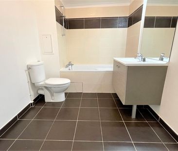 Location Appartement 2 pièces 44m² - Photo 4