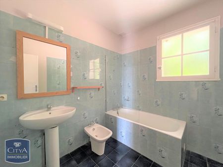 Location Maison 4 pièces 94m² FRONSAC 33126 - Photo 4