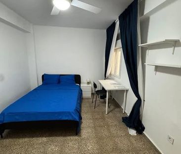 Avenida de la Pau, Xirivella, Valencian Community 46920 - Photo 5