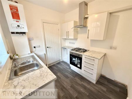 2 bedroom terraced house to rent - Photo 2