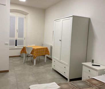 Per breve periodo monolocale arredato - Photo 3