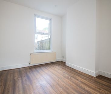 3 Bed Terraced House, Marmont Road, SE15 - Photo 6
