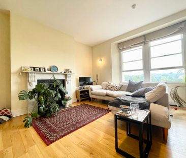 2 Bedroom - Photo 2