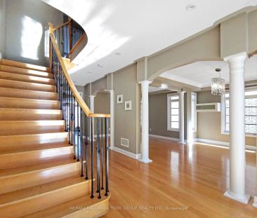 Detached Home For Lease | N9237268 - Photo 5