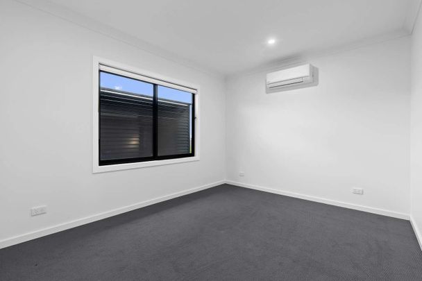 Modern Living - Photo 1