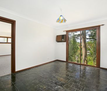 18 Wanawong Drive, Thornleigh NSW 2120 - House For Rent | Domain - Photo 2